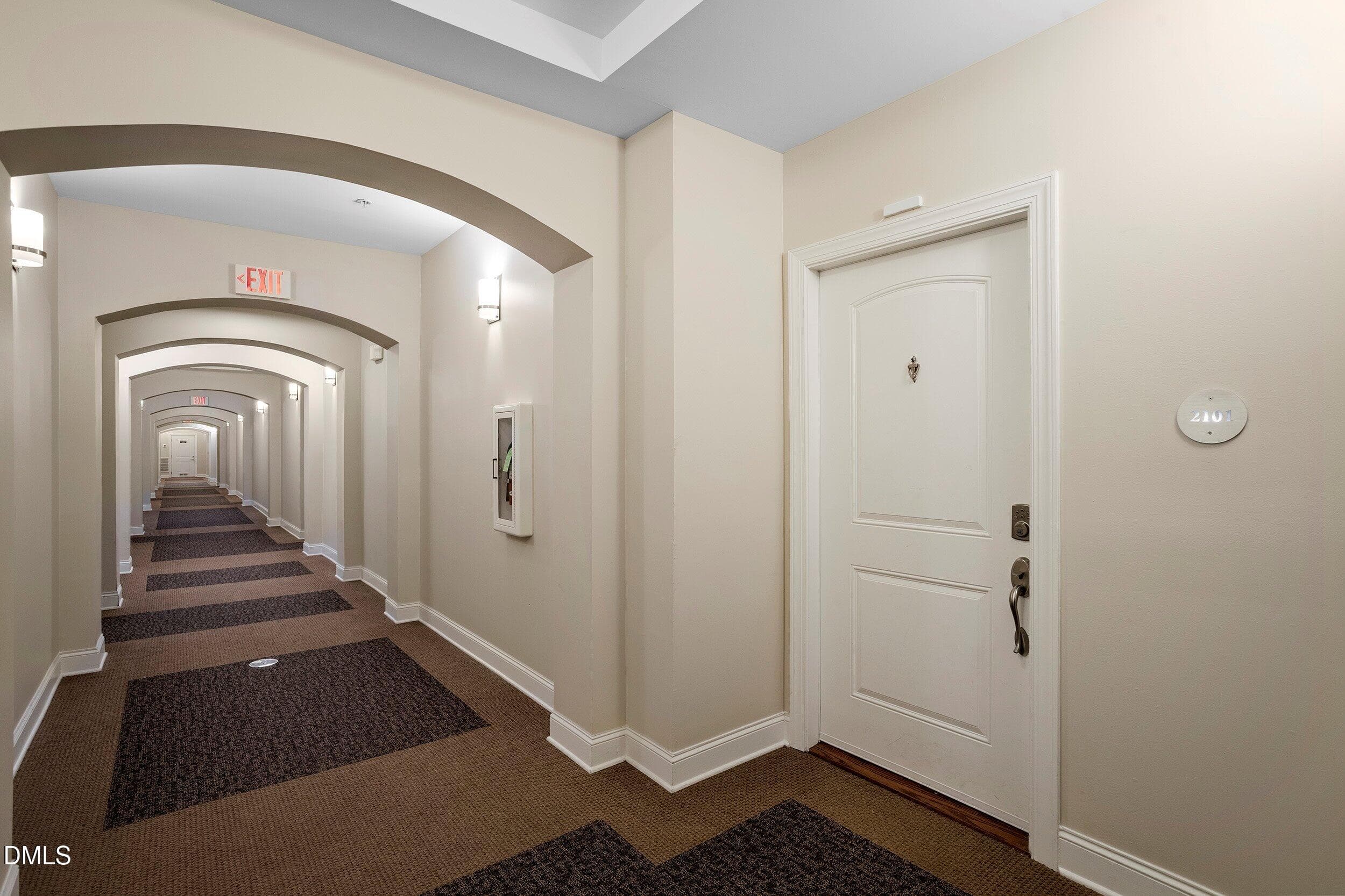 36-2000 Southpoint Landing Way [3309473] - 2000 Southpoint Landing Way 2101, Durham, NC 27707, Durham