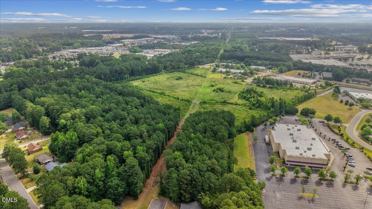 5-Venture Dr-5 - 236 Magnolia Drive, Smithfield, NC 27577