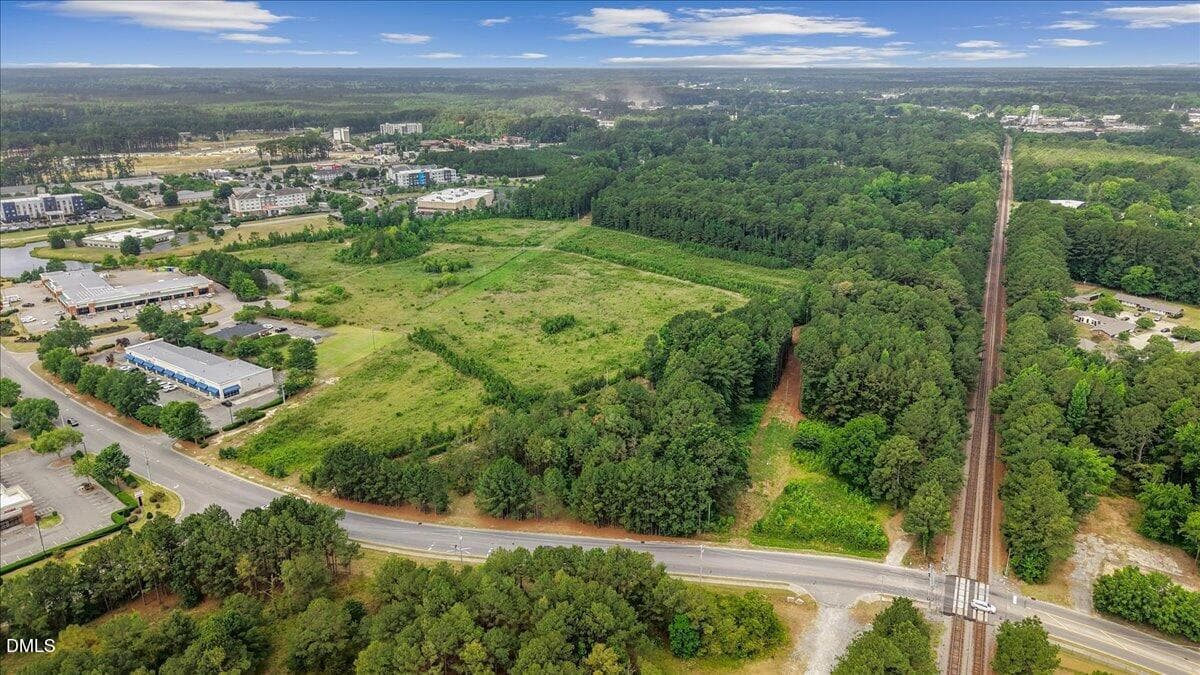 7-Venture Dr-7 - 236 Magnolia Drive, Smithfield, NC 27577