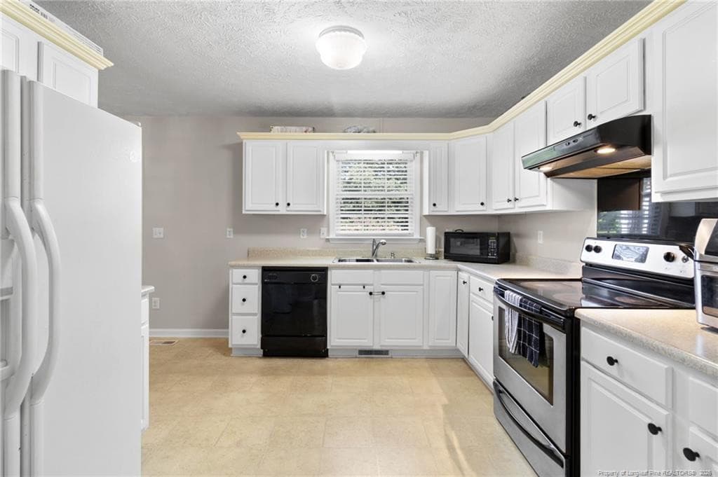 Photo 14 - 802 Darlington Drive, Fayetteville, NC 28311, Fayetteville