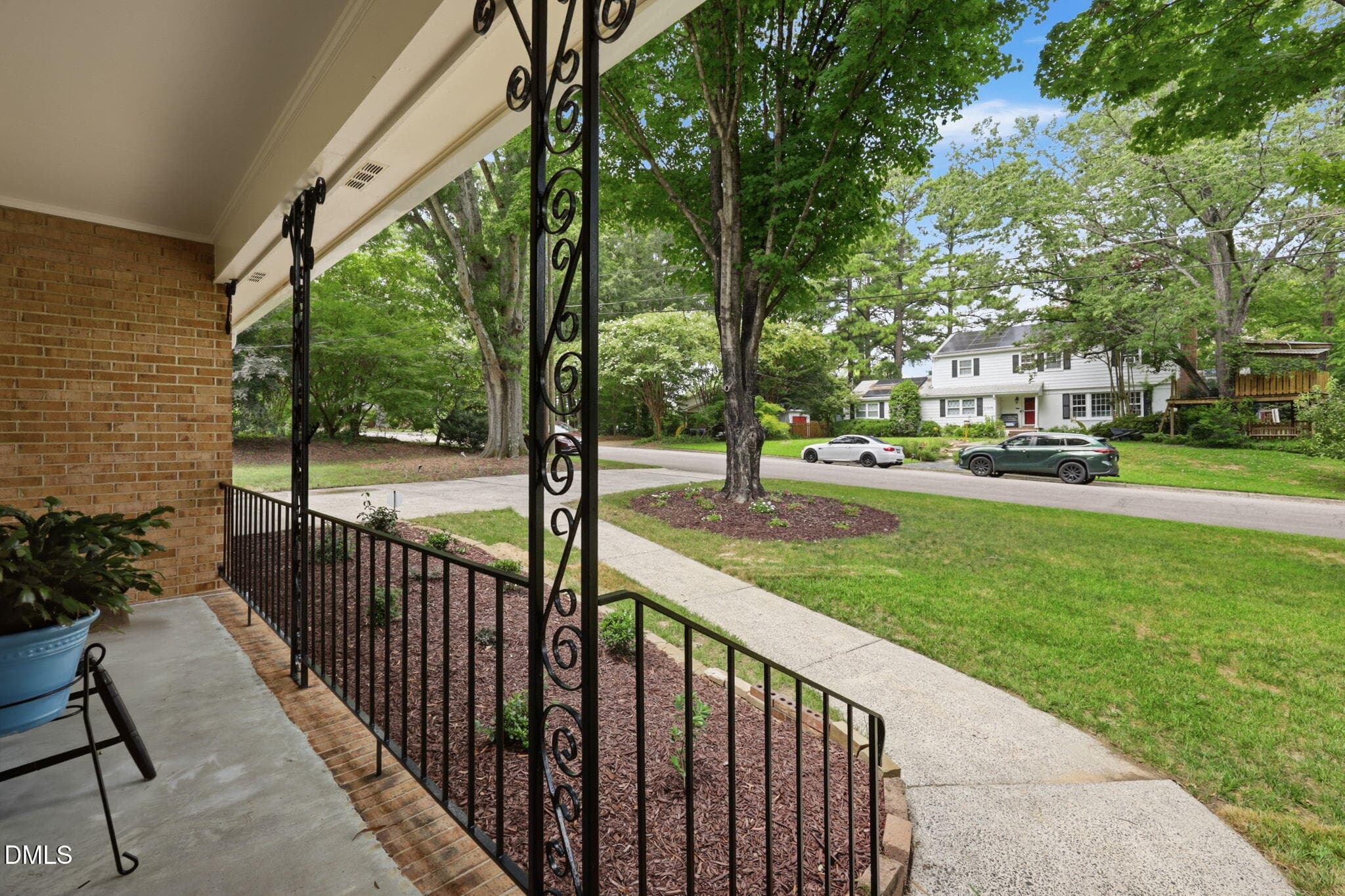 Front Porch 1 - 1304 Georgia Avenue, Durham, NC 27705