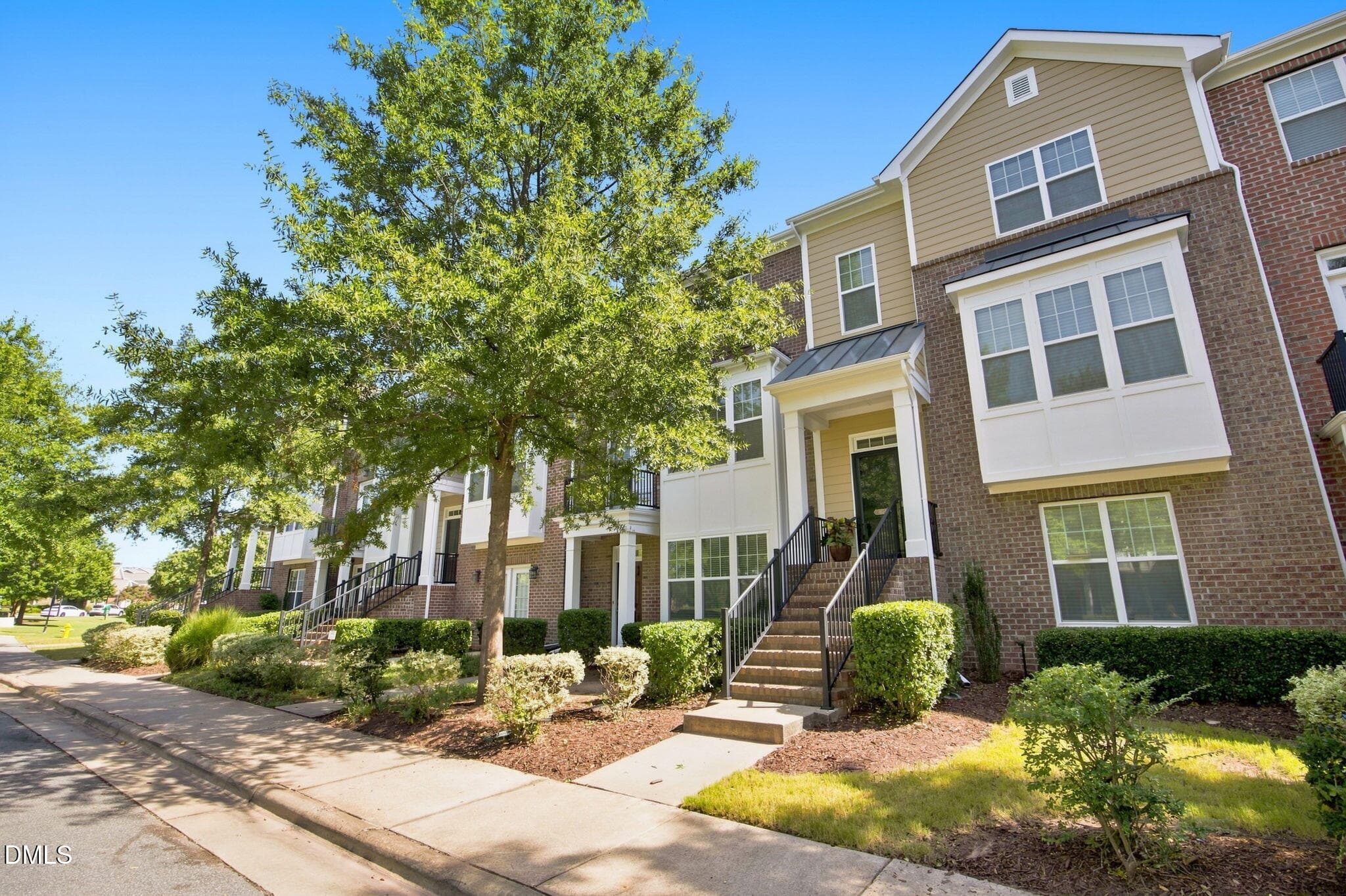 13-web-or-mls-484A_1102 - 9136 Falkwood Road, Raleigh, NC 27617, Raleigh
