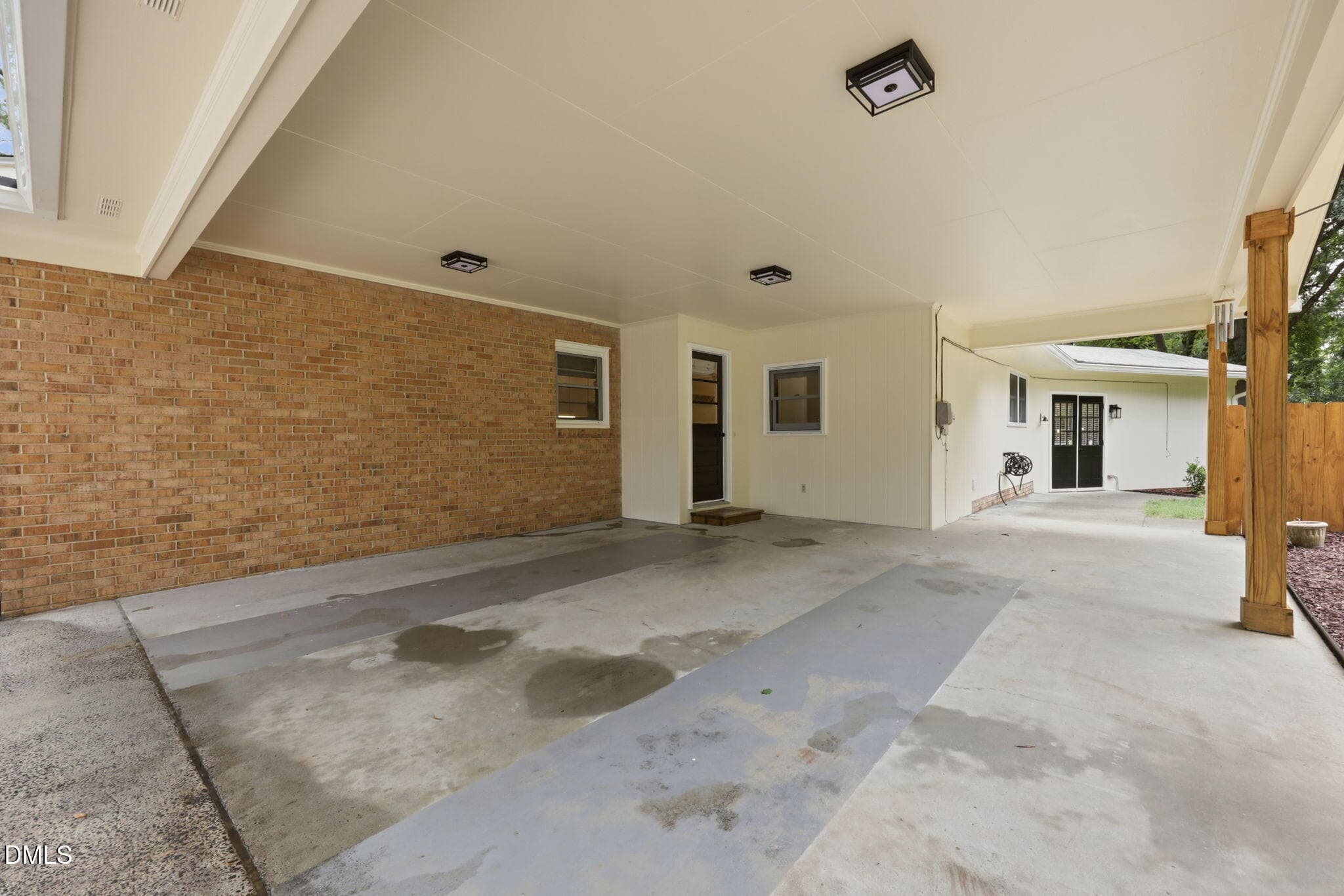 Carport 2 - 1304 Georgia Avenue, Durham, NC 27705