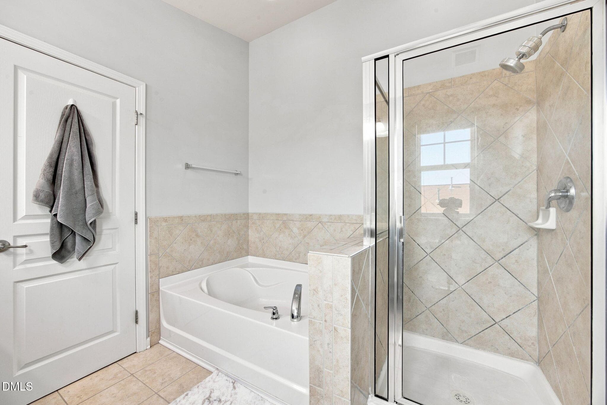 53-web-or-mls-484A_1222 - 9136 Falkwood Road, Raleigh, NC 27617, Raleigh