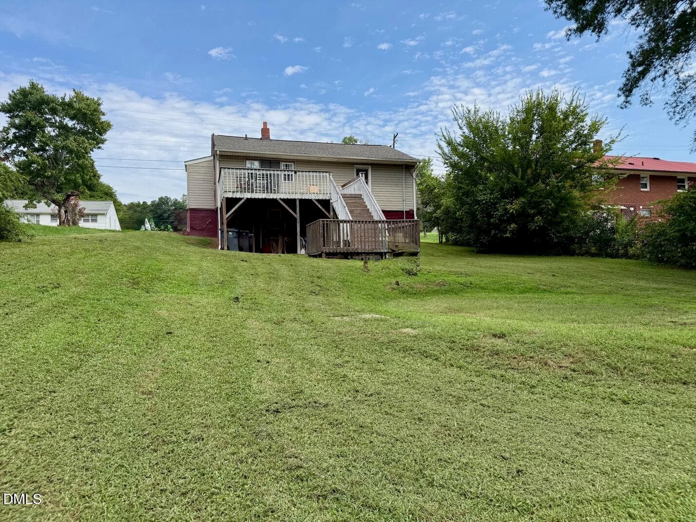 Stunning yard - 417 Boundary Street, Haw River, NC 27258