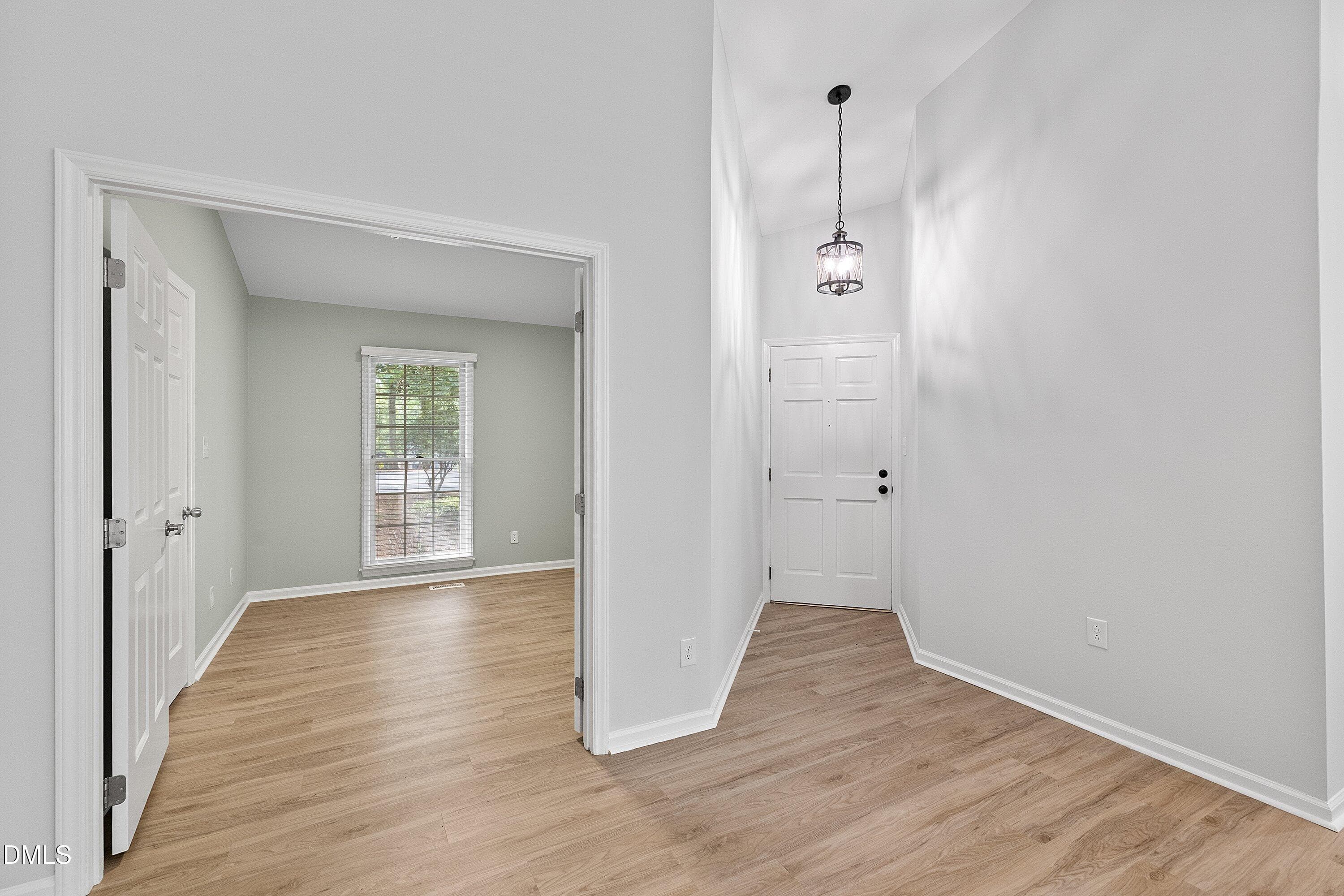 09-1201 Deptford_6422 - 1201 Deptford Court, Raleigh, NC 27609, Raleigh