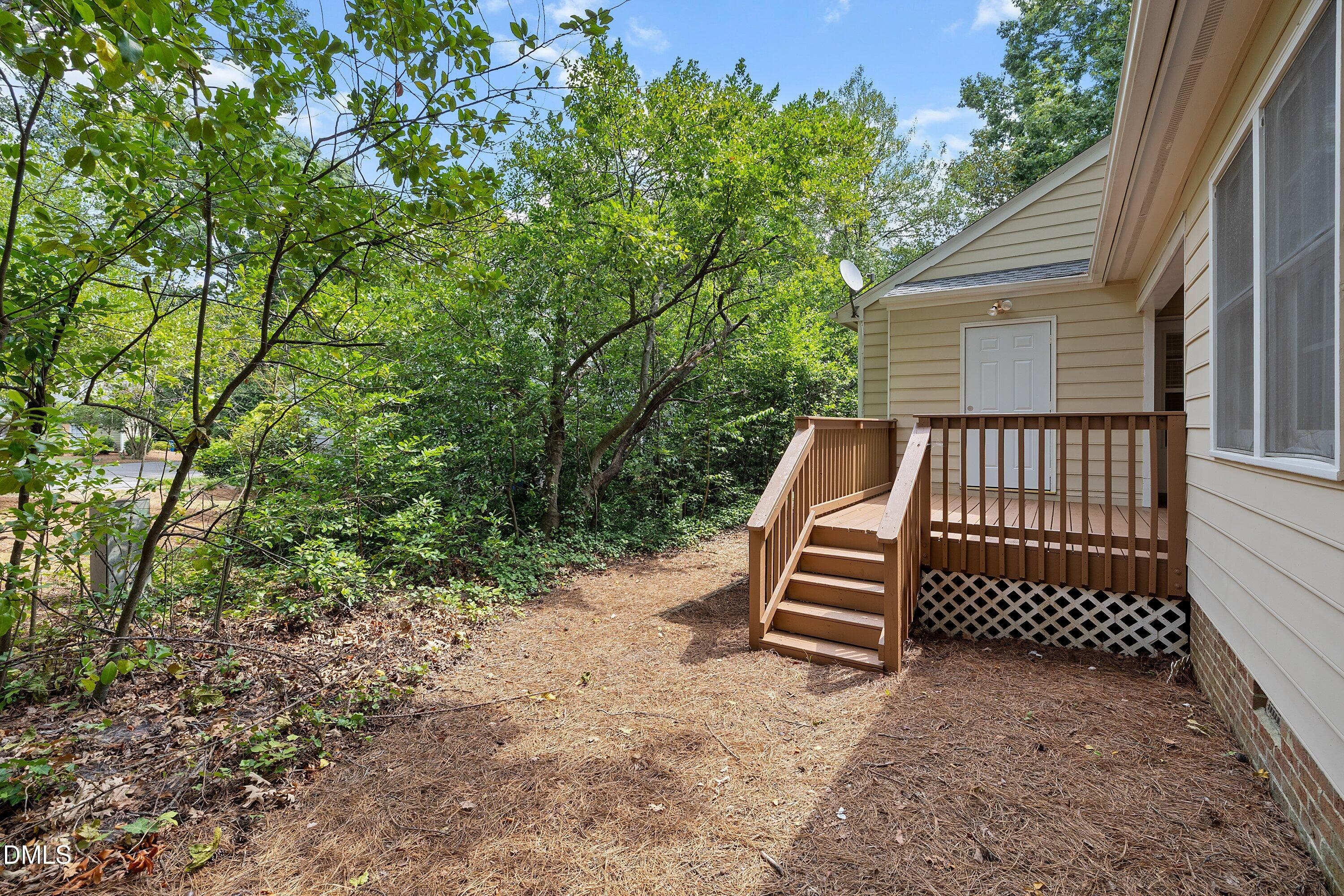 42-1201 Deptford_6611 - 1201 Deptford Court, Raleigh, NC 27609, Raleigh