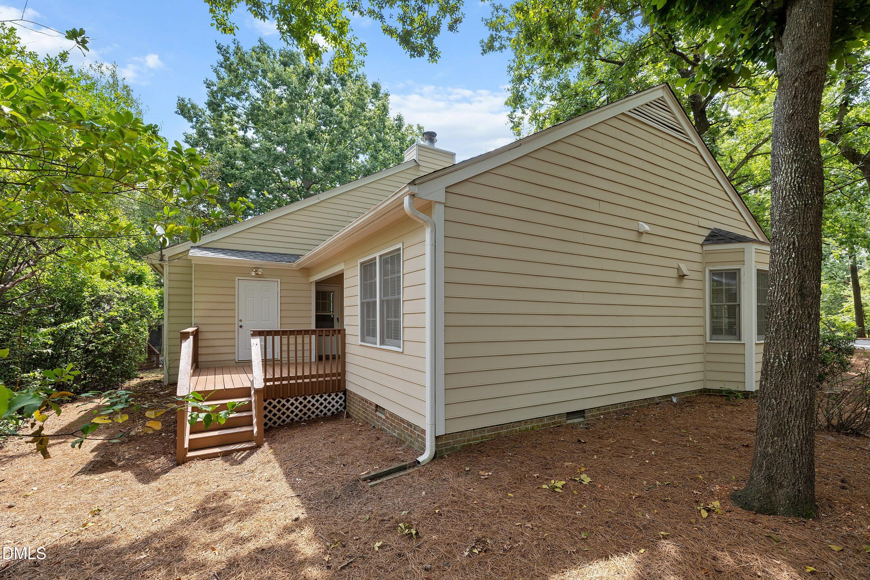 43-1201 Deptford_6614 - 1201 Deptford Court, Raleigh, NC 27609, Raleigh