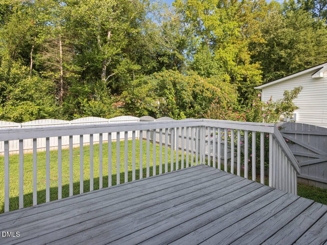 025-1280x960-photo - 3337 Neptune Drive, Raleigh, NC 27604, Raleigh