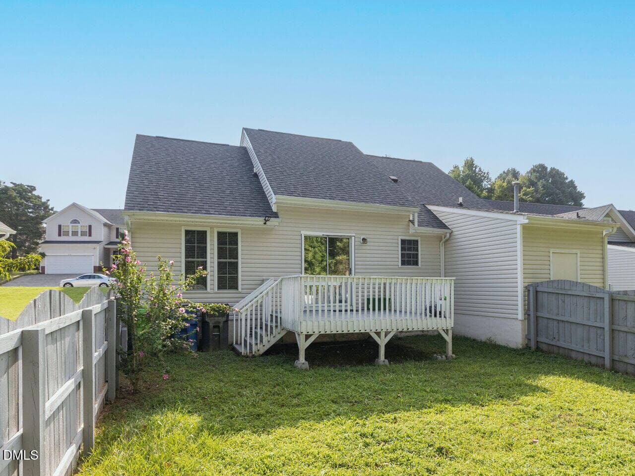027-1280x960-photo - 3337 Neptune Drive, Raleigh, NC 27604, Raleigh