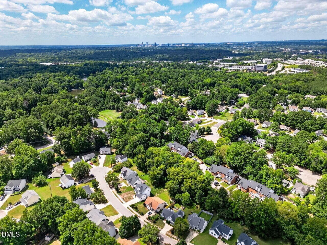 033-1280x960-photo - 3337 Neptune Drive, Raleigh, NC 27604, Raleigh