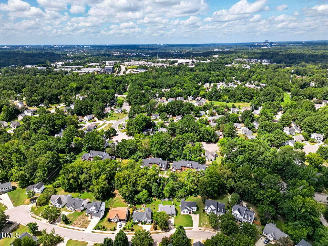 035-1280x960-photo - 3337 Neptune Drive, Raleigh, NC 27604, Raleigh