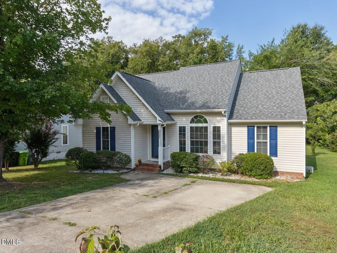 002-1280x960-photo - 3337 Neptune Drive, Raleigh, NC 27604, Raleigh