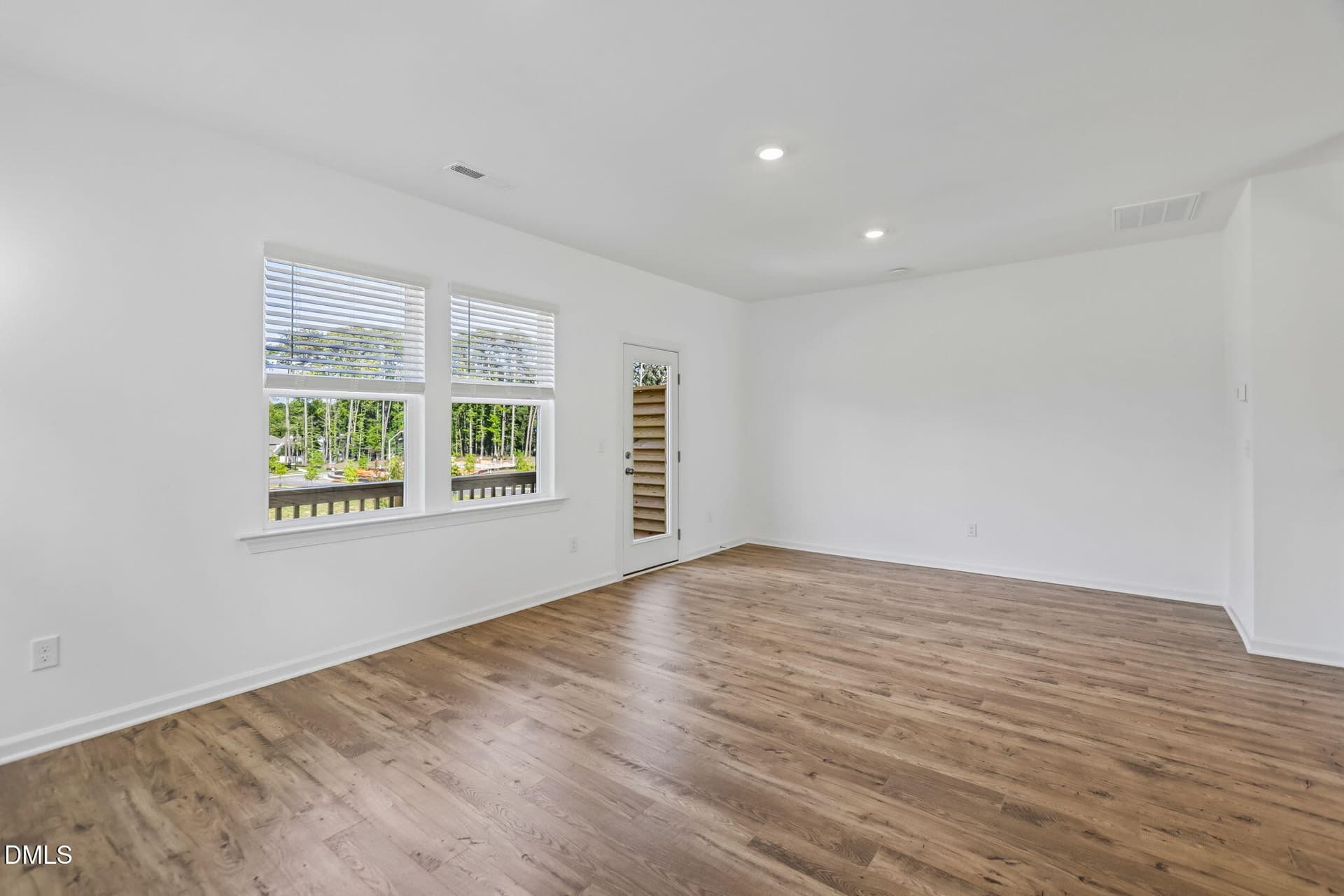 Great Room - 1320 W Garner Road 100, Garner, NC 27529