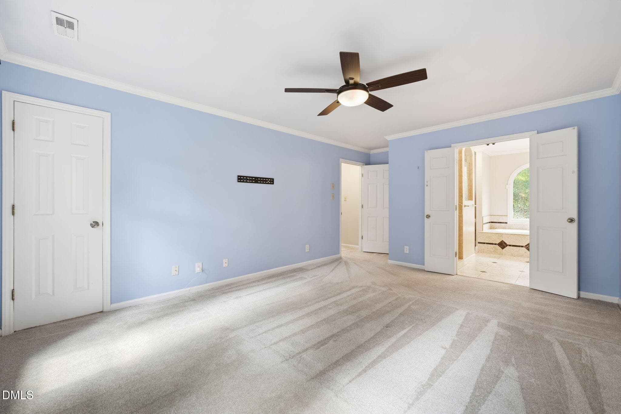 Large primary suite - 3 Danforth Place, Durham, NC 27712, Durham
