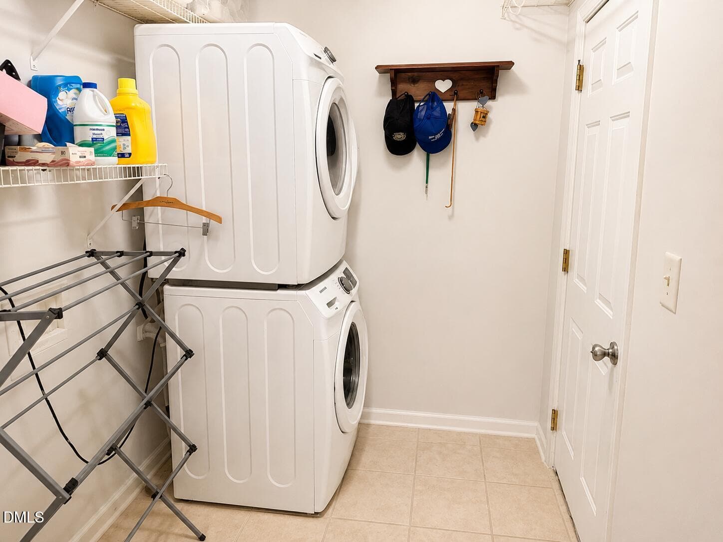 Bowden Wash room - 2656 Bowden Drive, Creedmoor, NC 27522