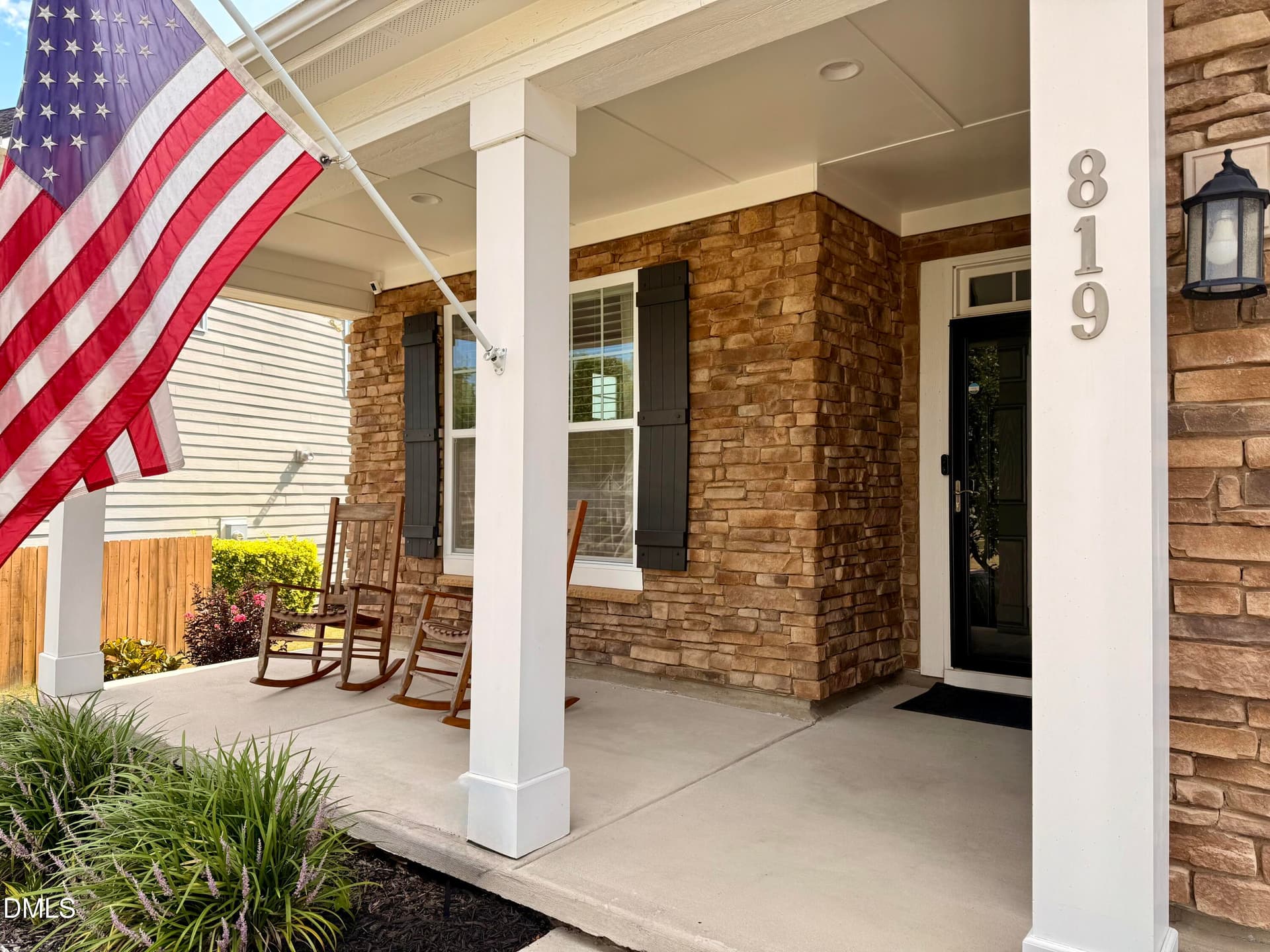 Welcome home! - 819 Lake Artesia Lane, Fuquay Varina, NC 27526