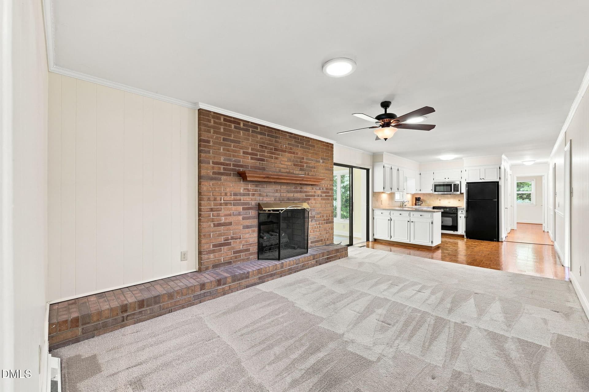 6-den-kitchen - 3822 Quail Run Lane, Burlington, NC 27215