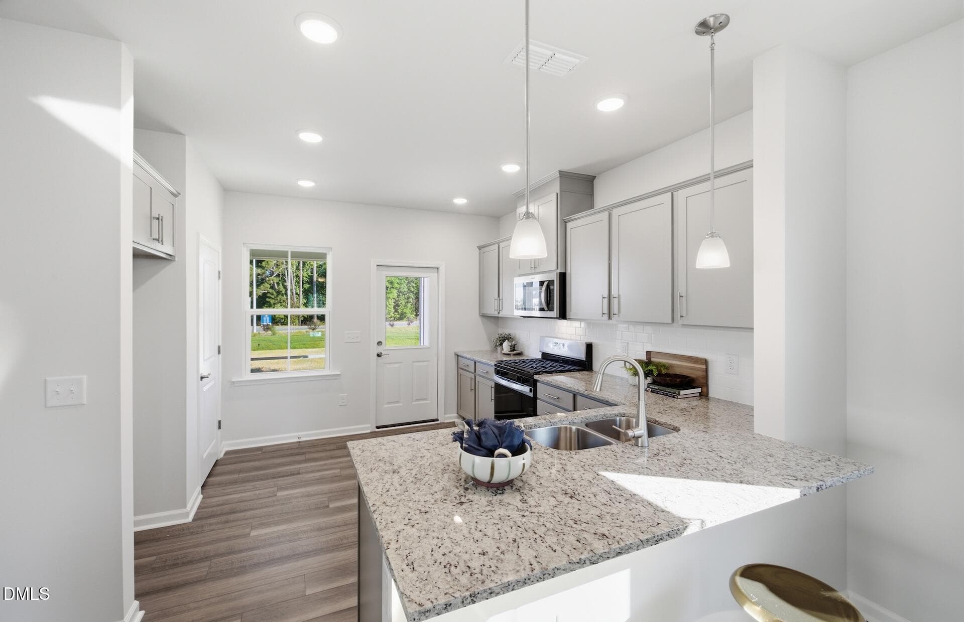 PRO Lot #242 (709 Wicklow Hall) 1st Floo - 709 Wicklow Hall Drive, Fuquay Varina, NC 27526