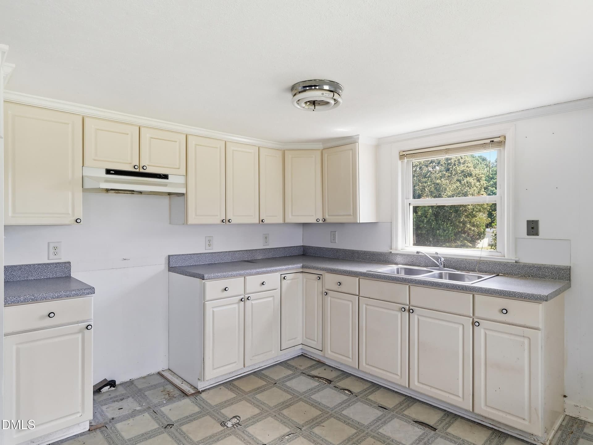 38_img_9772 - 8701, 8705 White Oak Road, Garner, NC 27529