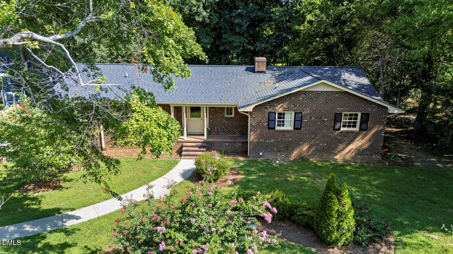 Front of Structure - 1921 Henry Road, Graham, NC 27253