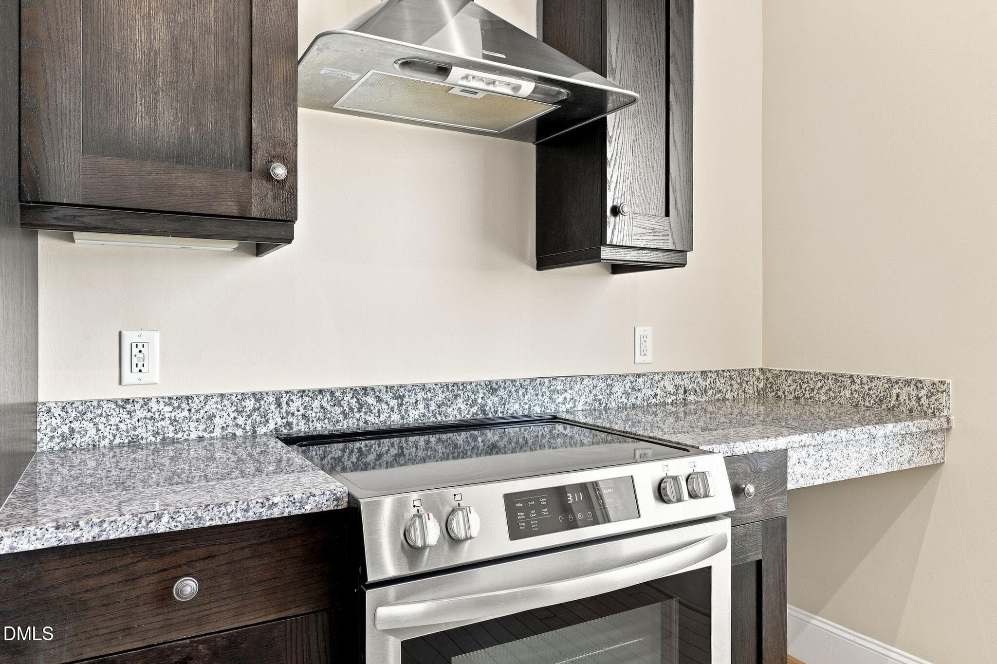 22-web-or-mls-IMG_0130 - 400 W North Street 826, Raleigh, NC 27603, Raleigh