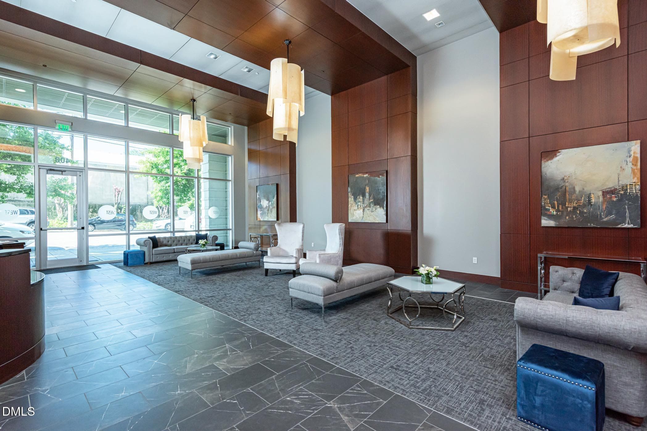lobby2 - 400 W North Street 826, Raleigh, NC 27603, Raleigh
