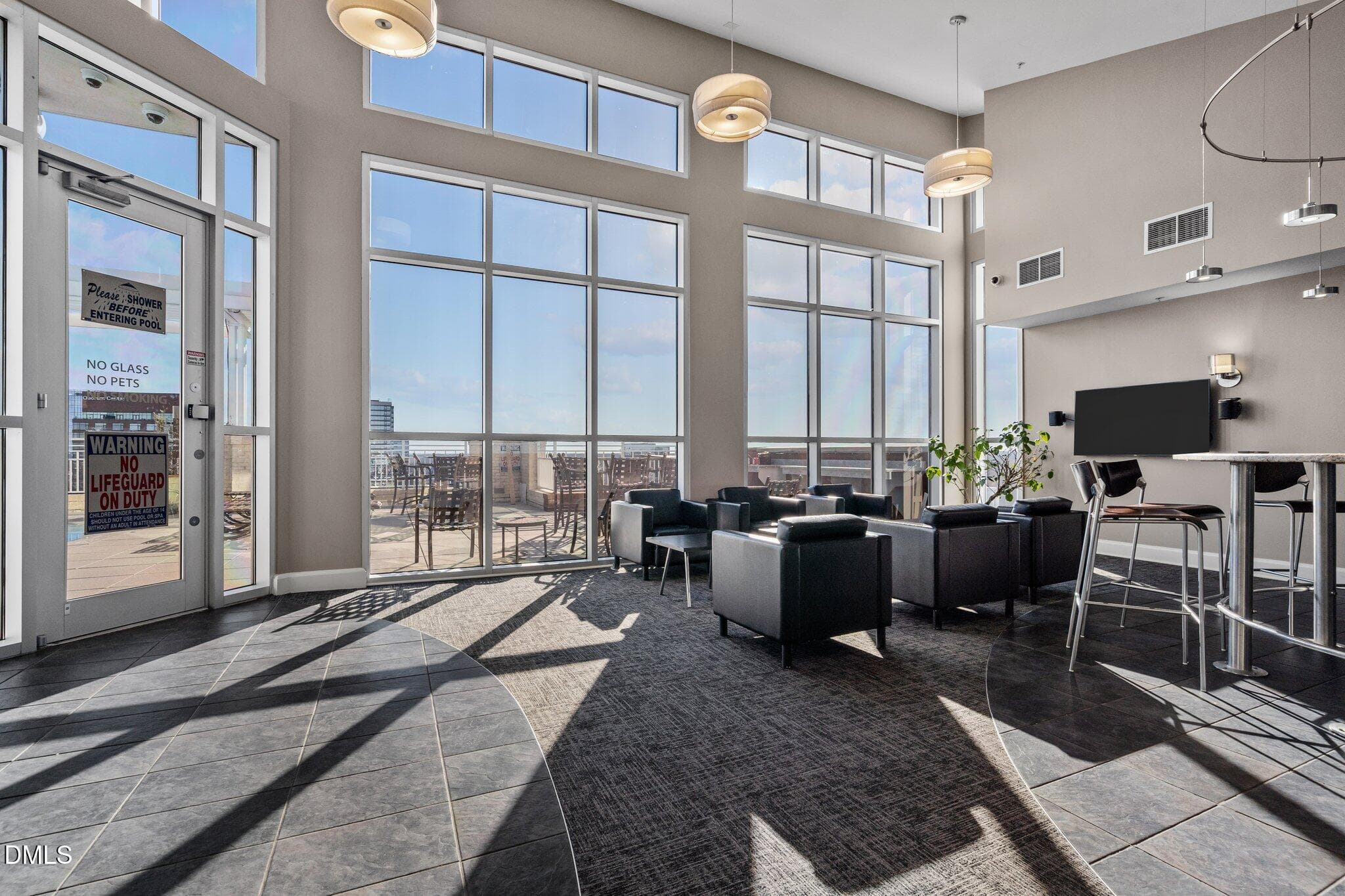 Gym - overlooking pool - 400 W North Street 826, Raleigh, NC 27603, Raleigh