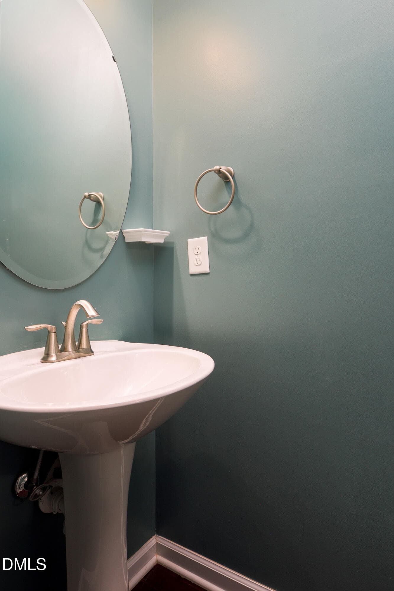 Guest Bathroom - 3317 Prospect Parkway, Durham, NC 27703, Durham