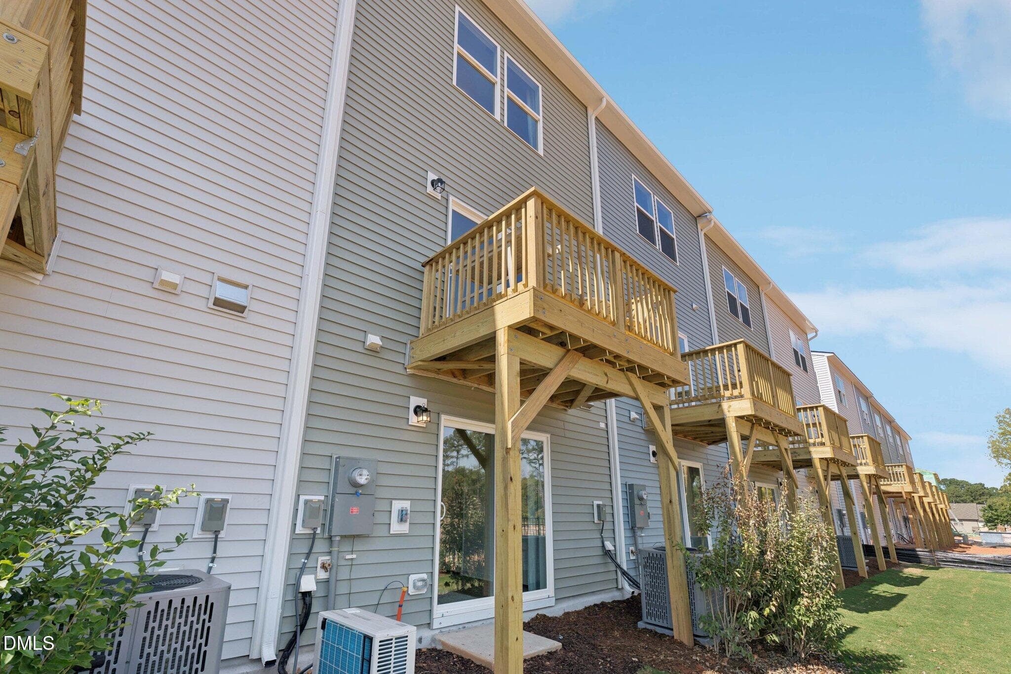 12-web-or-mls-DSC02202 - 3220 Goldney Road, Raleigh, NC 27610, Raleigh
