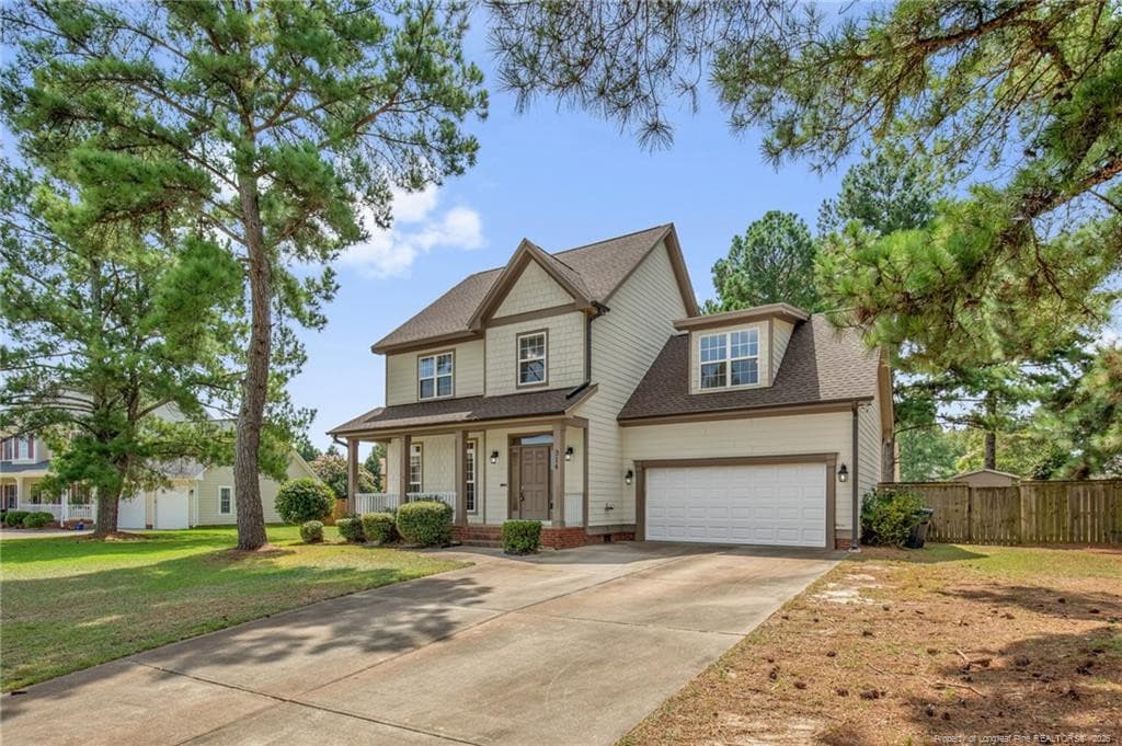 Photo 3 - 314 Damsel Court, Linden, NC 28356