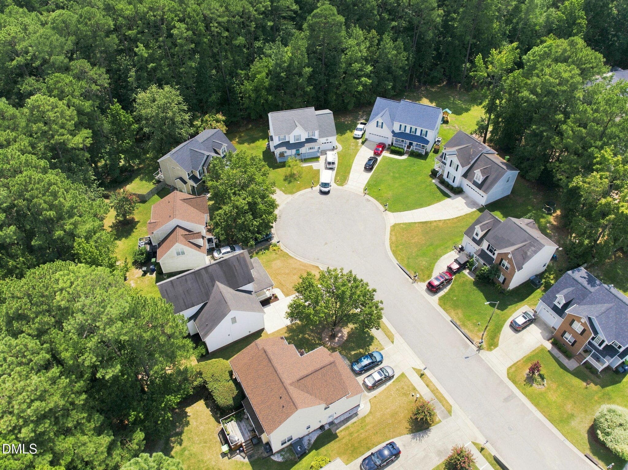 Cul de Sac - 8308 Neuse Rapids Road, Raleigh, NC 27616, Raleigh