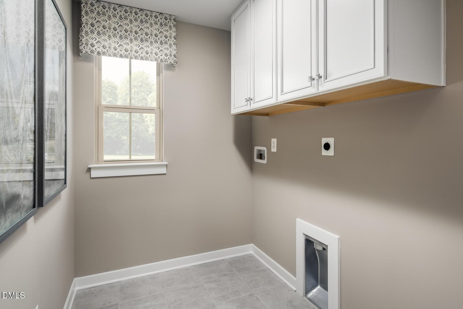 21 laundry - 2236 Silver Laurel Lane, Raleigh, NC 27604, Raleigh