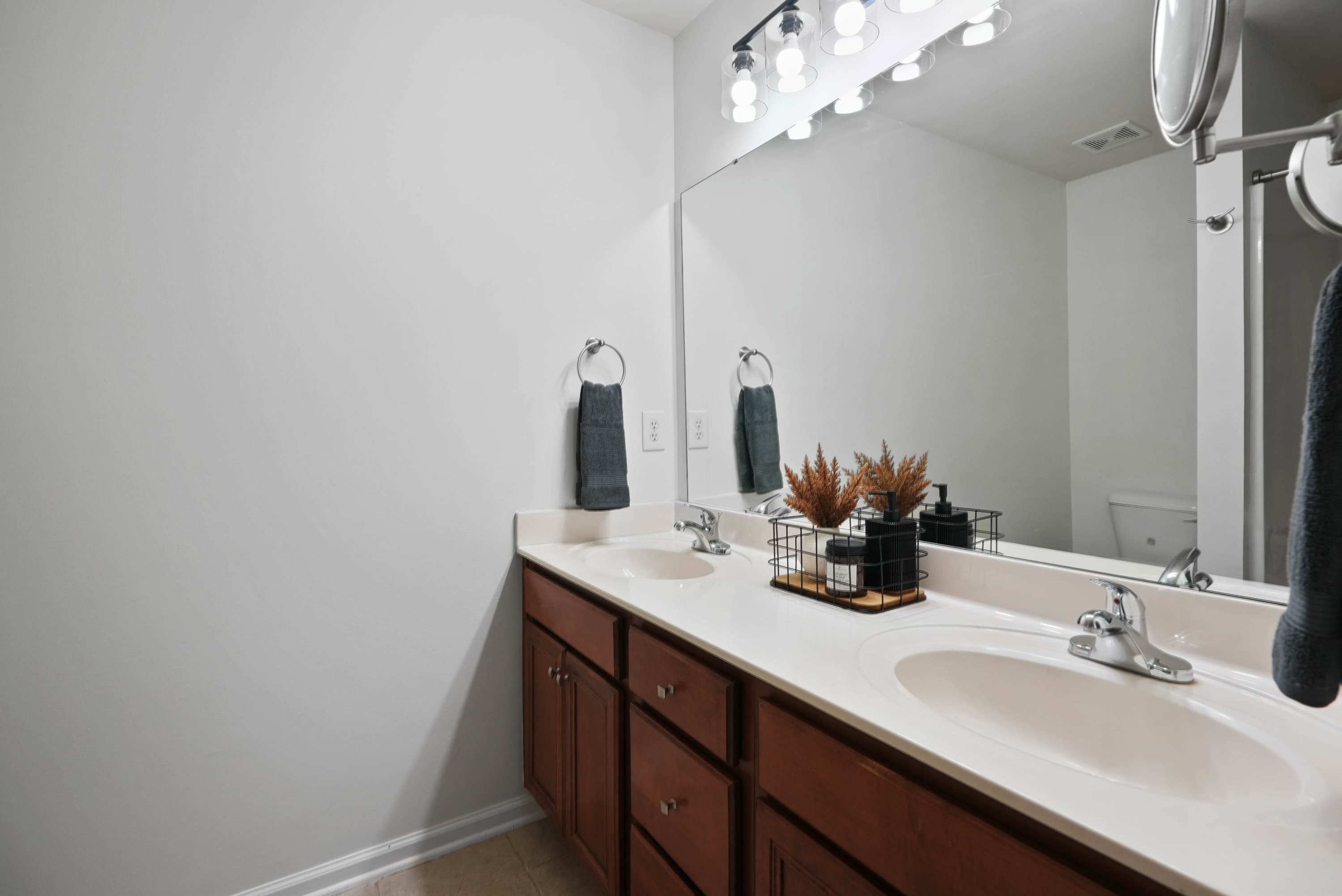 done9909wasser-29.jpg - 9909 Wasser Court, Raleigh, NC 27617, Raleigh