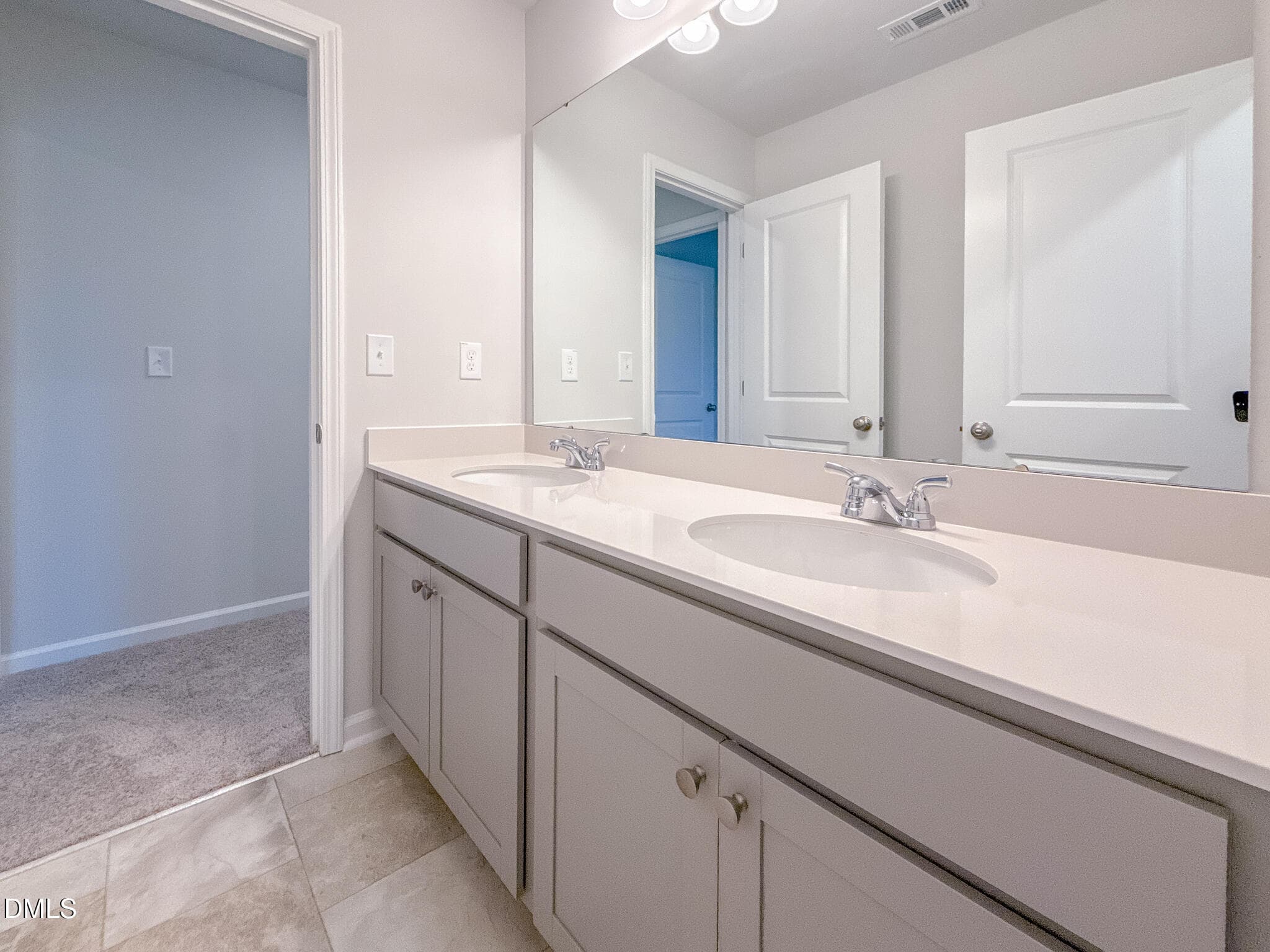 LLP - 61-25 - 66 Thomas Trail 61, Lillington, NC 27546