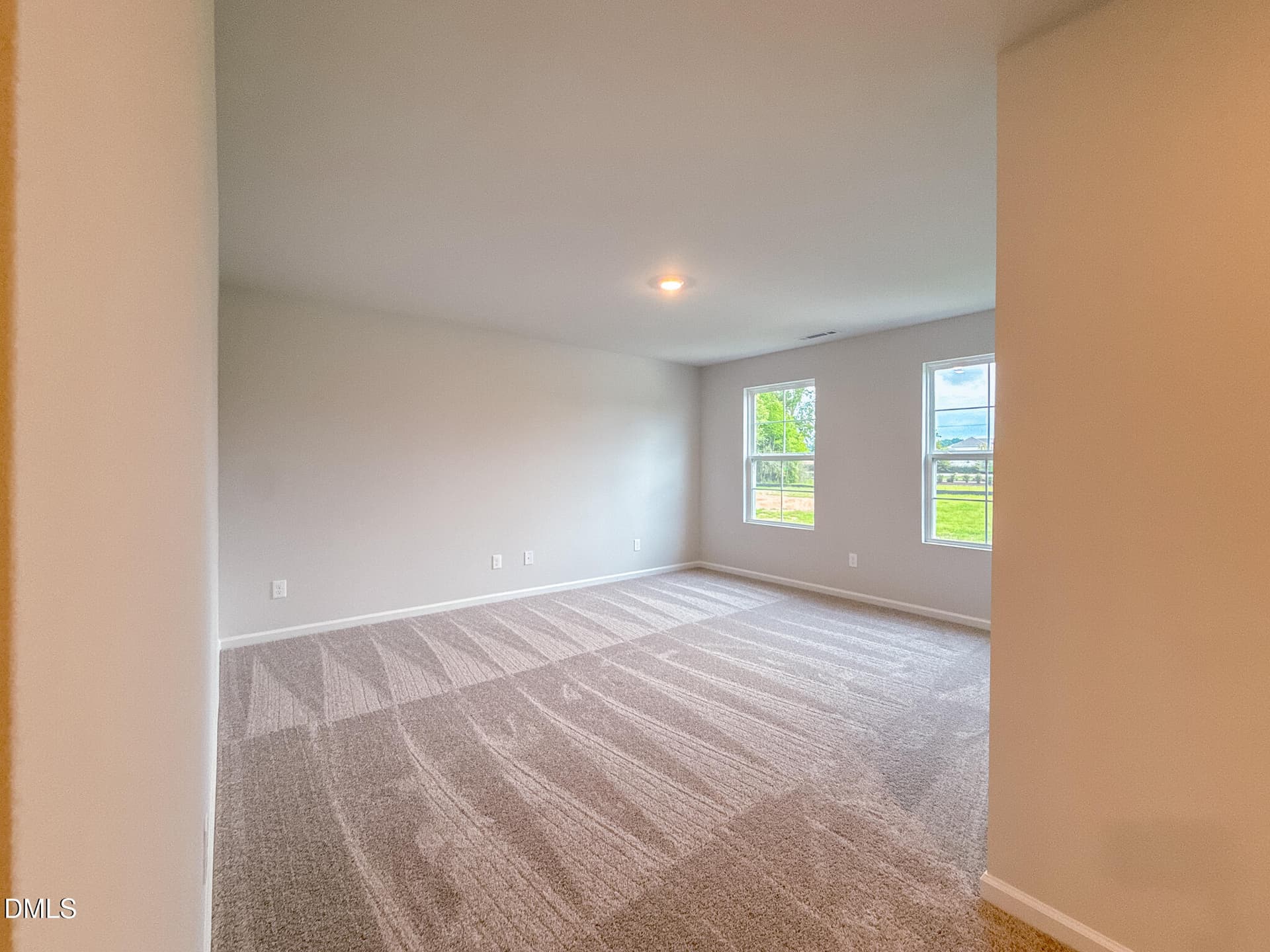 LLP - 61-28 - 66 Thomas Trail 61, Lillington, NC 27546