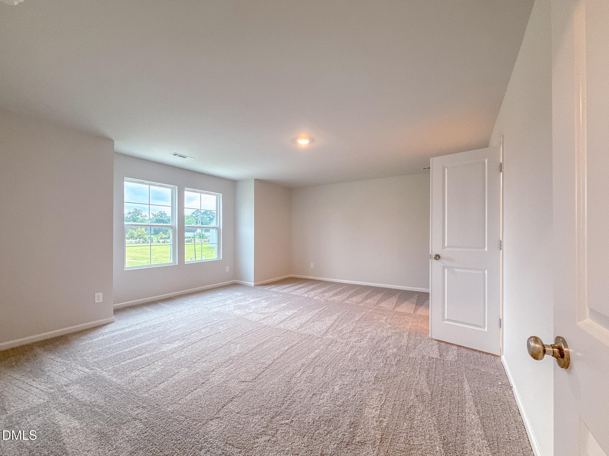 LLP - 61-32 - 66 Thomas Trail 61, Lillington, NC 27546