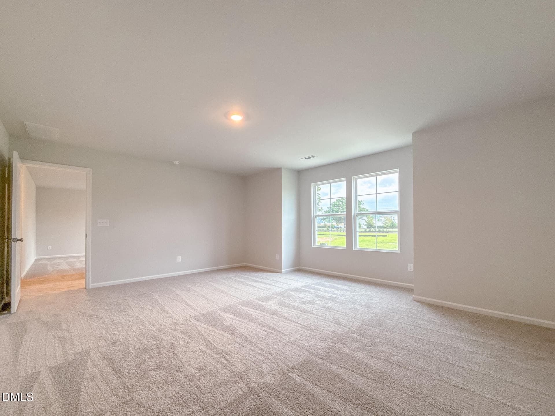 LLP - 61-35 - 66 Thomas Trail 61, Lillington, NC 27546