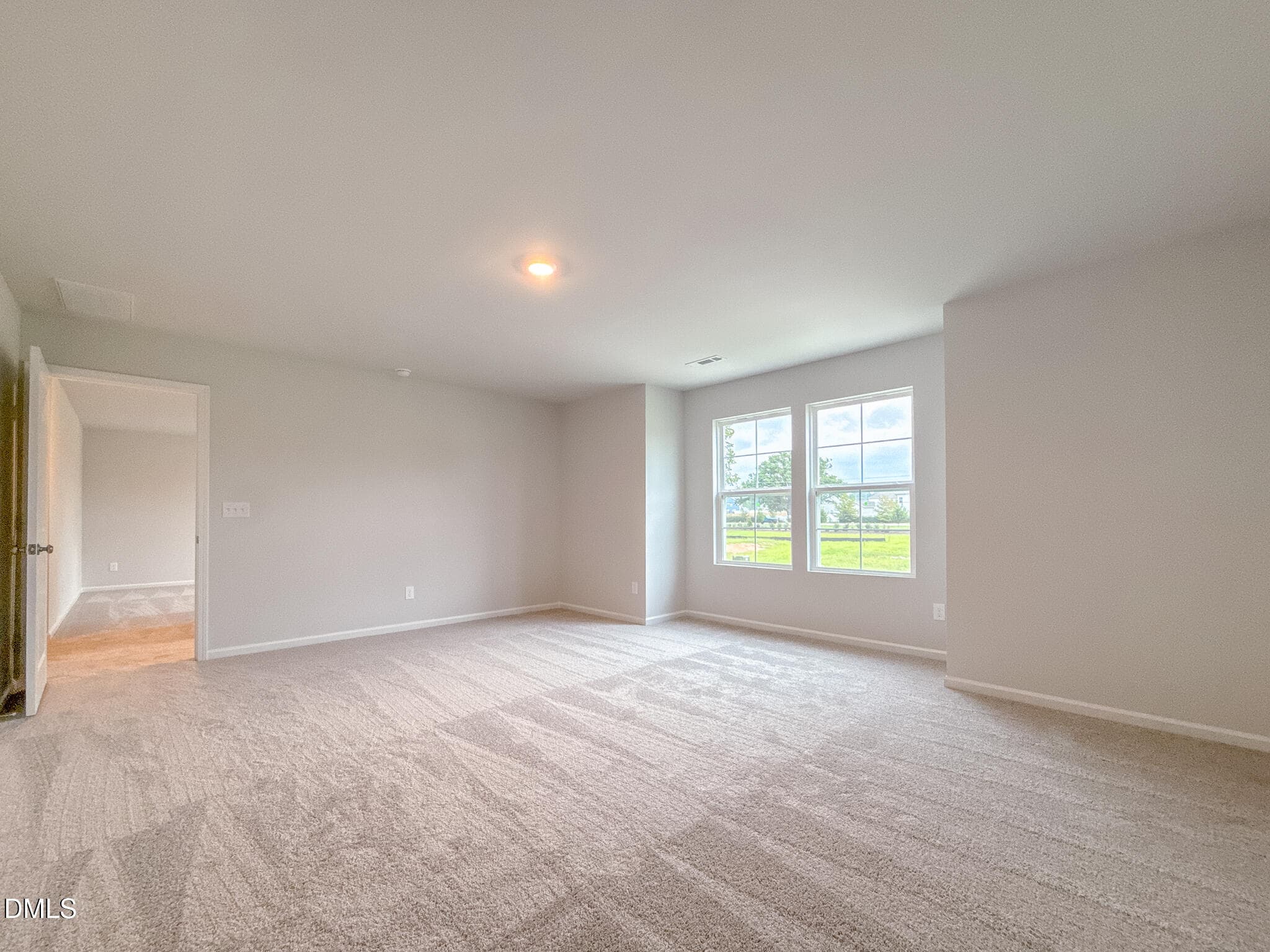 LLP - 61-35 - 66 Thomas Trail 61, Lillington, NC 27546