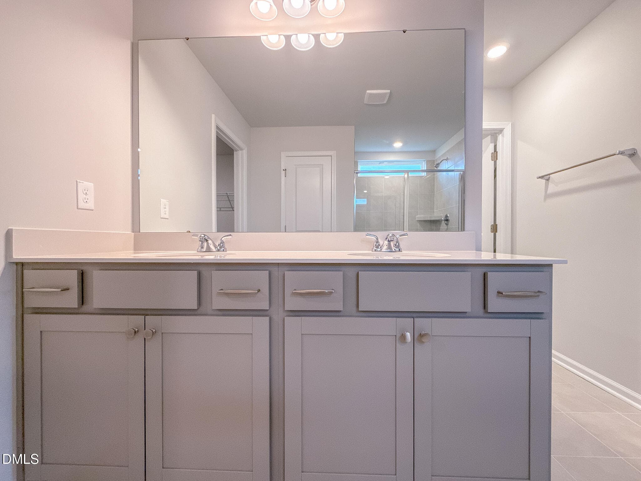 LLP - 61-41 - 66 Thomas Trail 61, Lillington, NC 27546