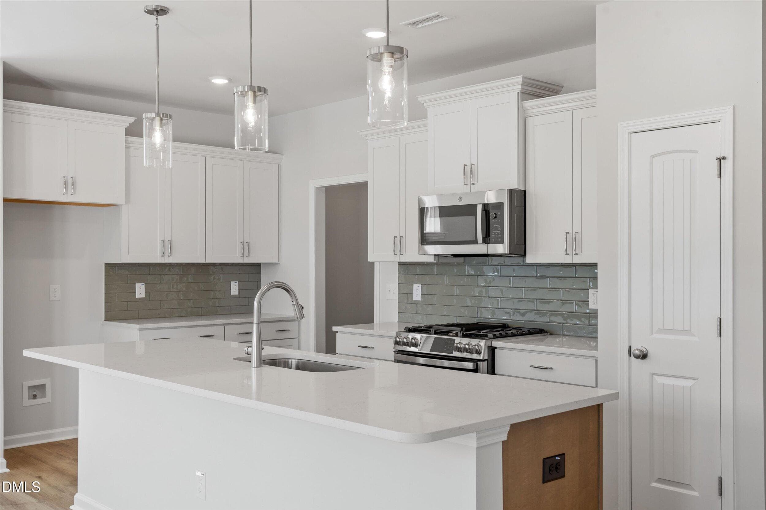 FMWeb04 - 909 Westerland Way 83, Durham, NC 27703, Durham