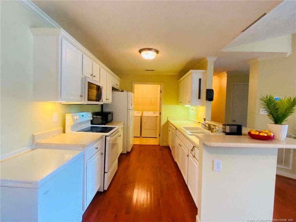 Photo 8 - 1851 Balmoral Drive, Fayetteville, NC 28304, Fayetteville