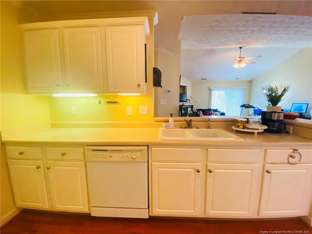 Photo 10 - 1851 Balmoral Drive, Fayetteville, NC 28304, Fayetteville