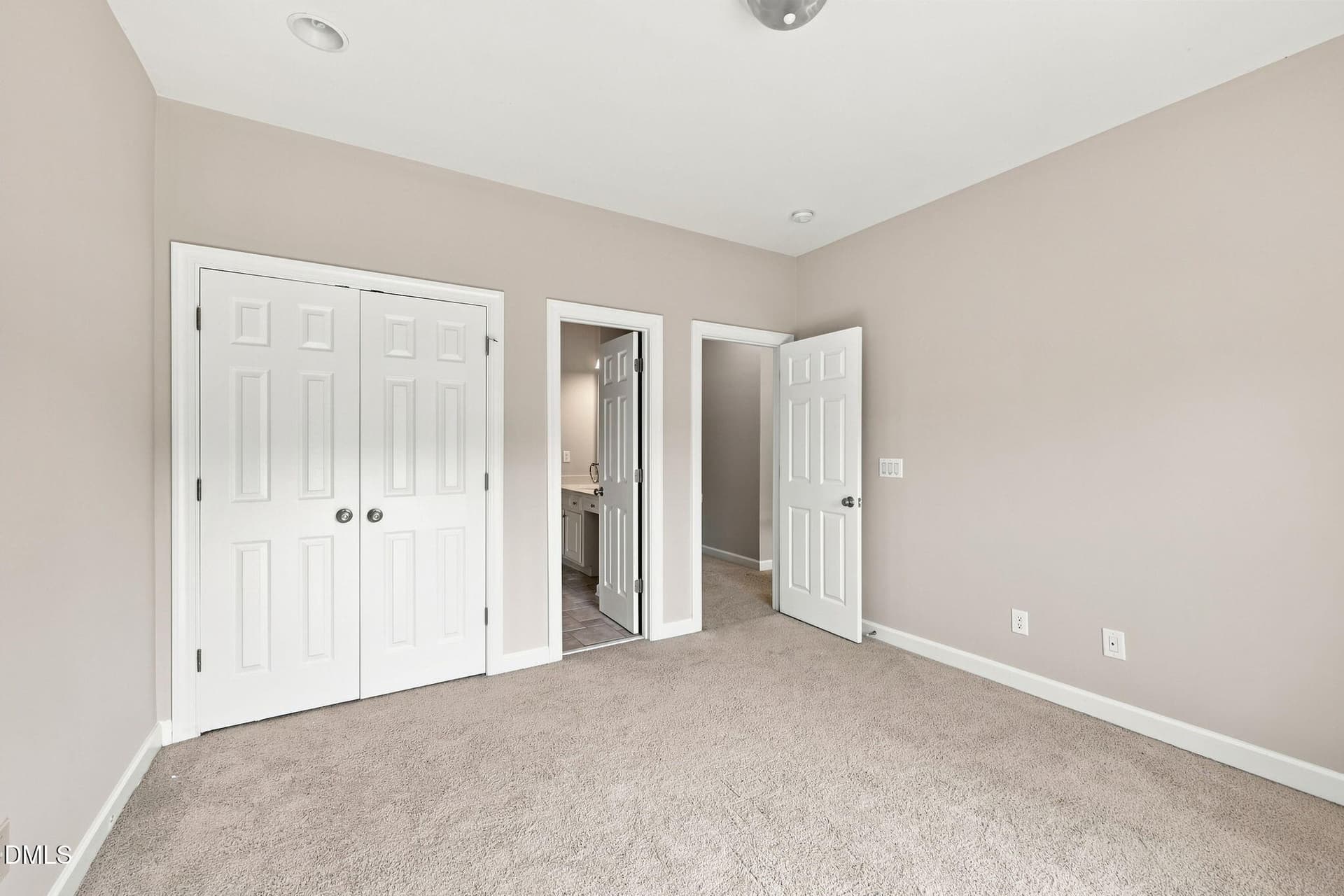 53-web-or-mls-IMG_4578 - 3025 Olde Weatherstone Way, Cary, NC 27513