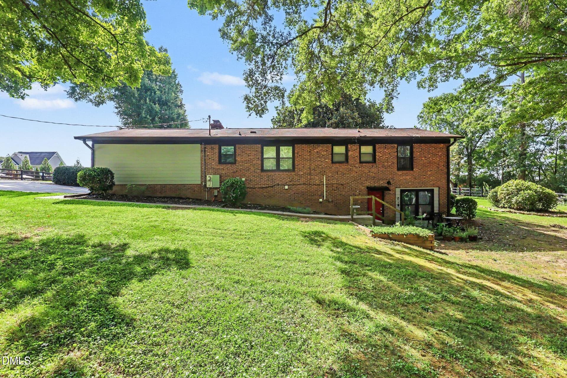 050_file_9187 - 5932 Johnson Pond Road, Fuquay Varina, NC 27526