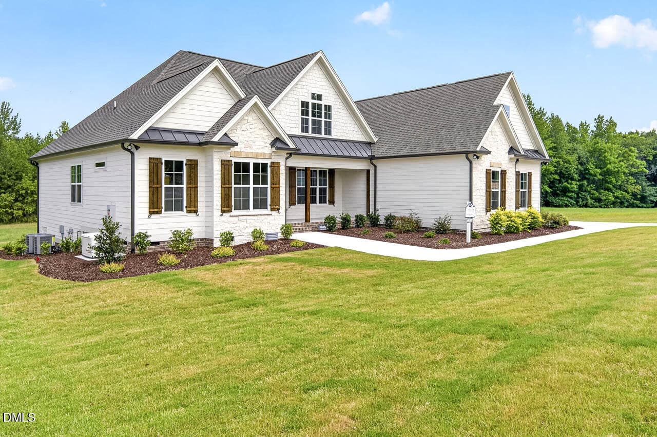 125 Water Willow-105 (1) - 125 Water Willow Drive, Zebulon, NC 27597