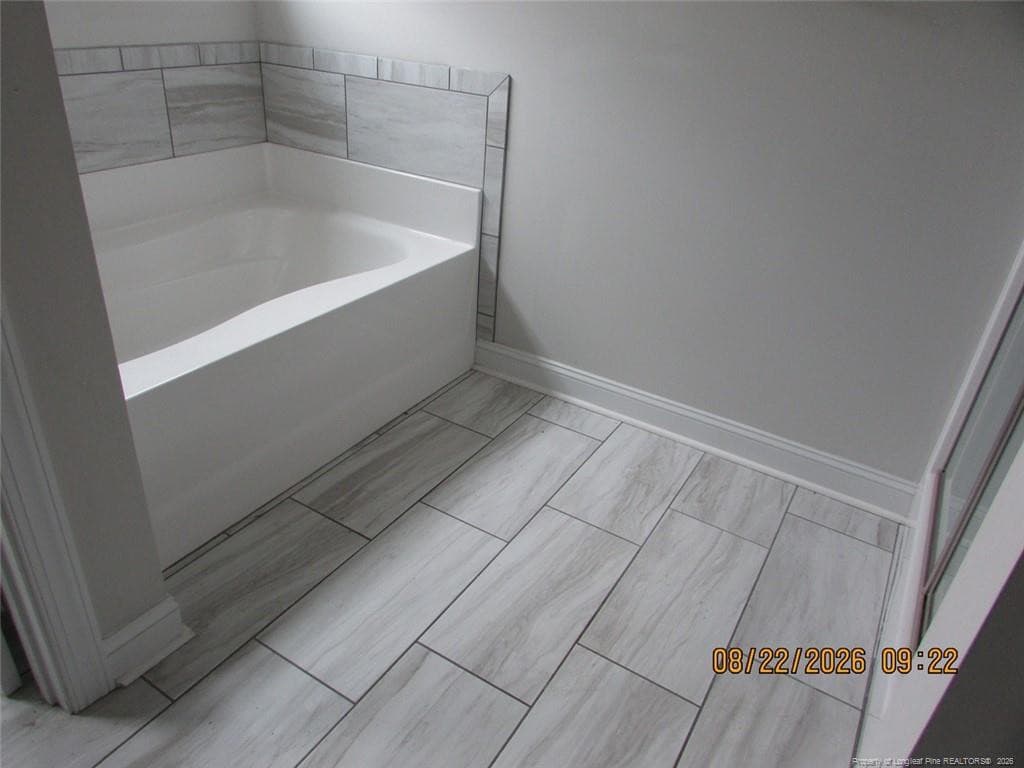 Bath Master Tub - 5615 Toby Place, Stedman, NC 28391, Stedman