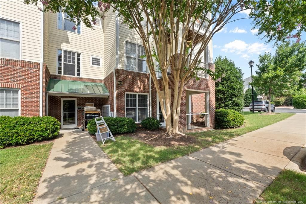 Photo 2 - 900 Canenaugh Drive 101, Raleigh, NC 27604, Raleigh