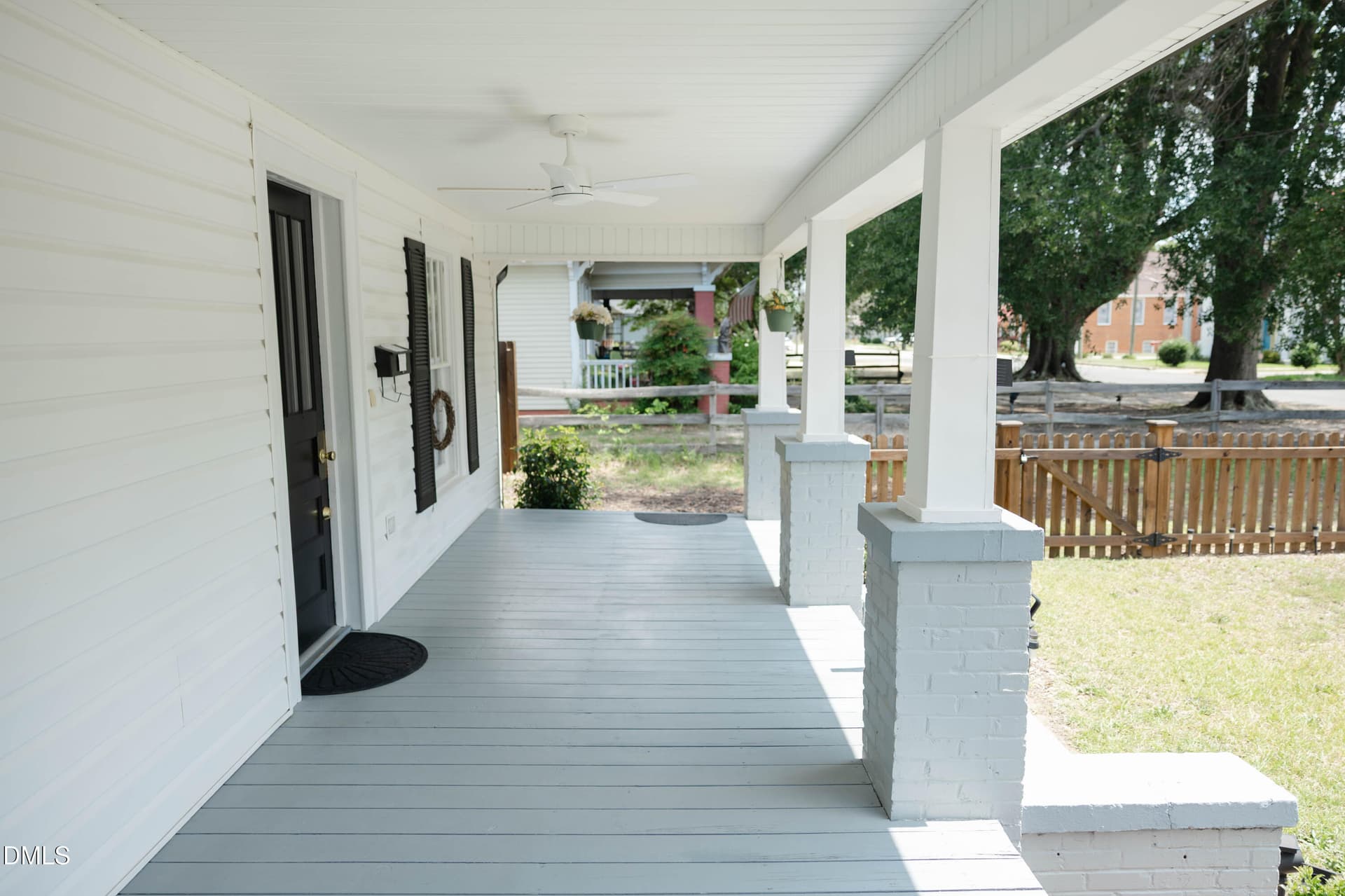 porch - 706 S Magnolia, Dunn, NC 28334