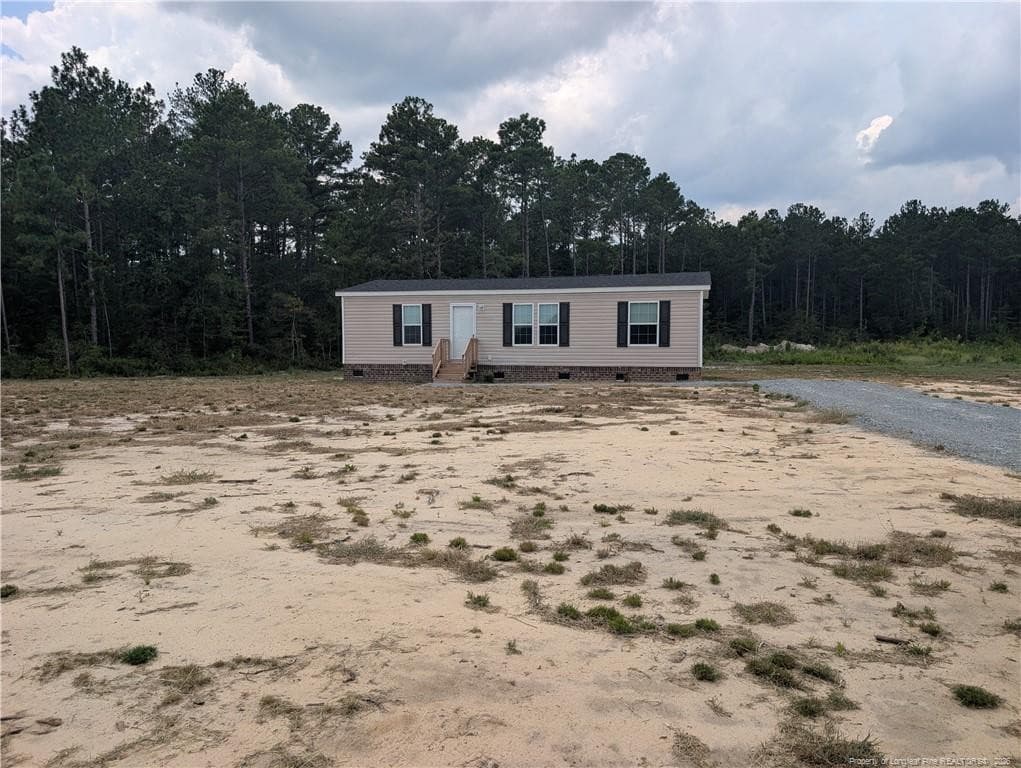 Photo 2 - 2701 Emma Jane Road, Saint Pauls, NC 28384